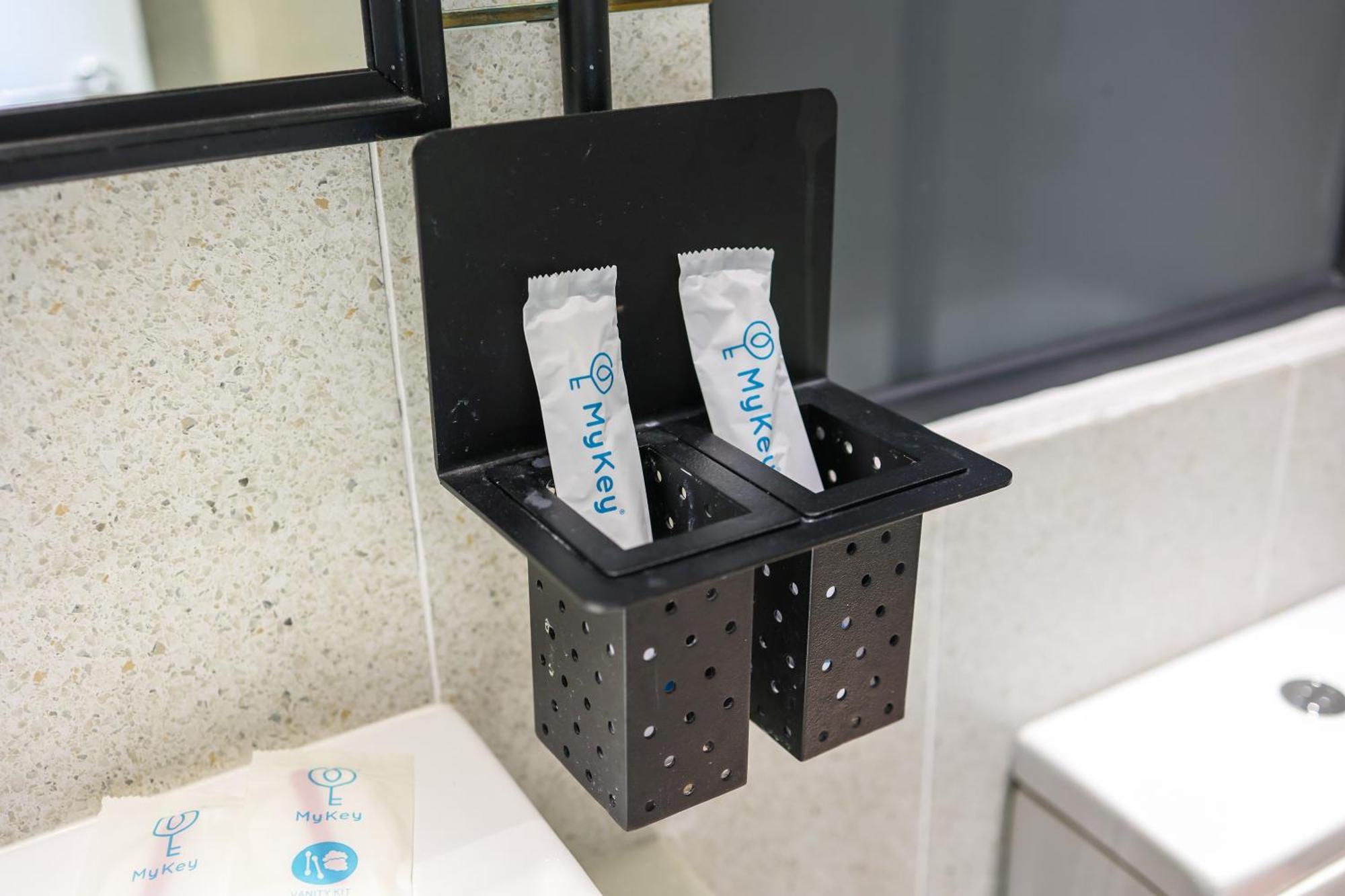 Appartement Millerz Square By Mykey à Kuala Lumpur Extérieur photo A shower gel dispenser
