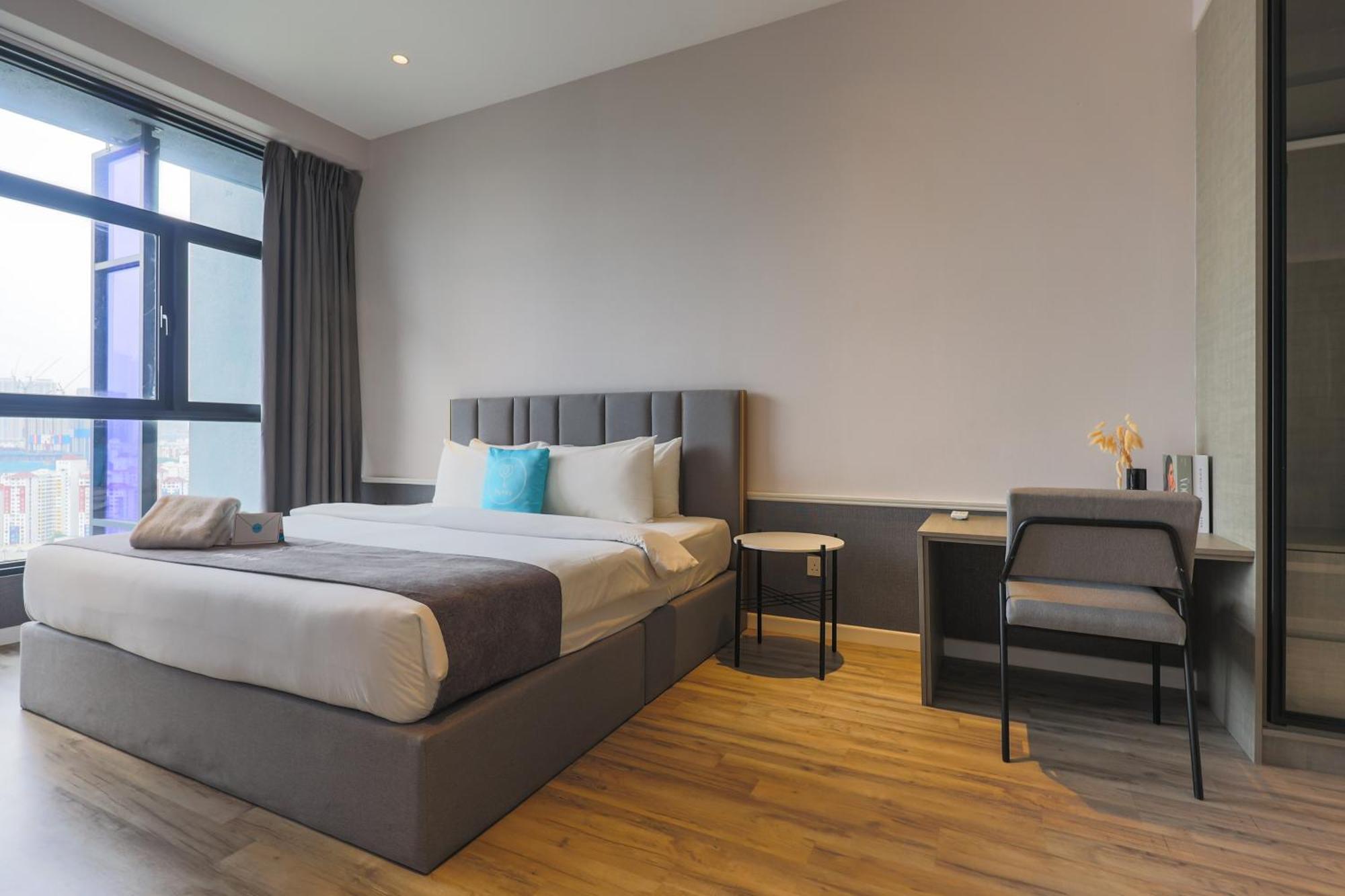 Appartement Millerz Square By Mykey à Kuala Lumpur Extérieur photo A bedroom at a hotel