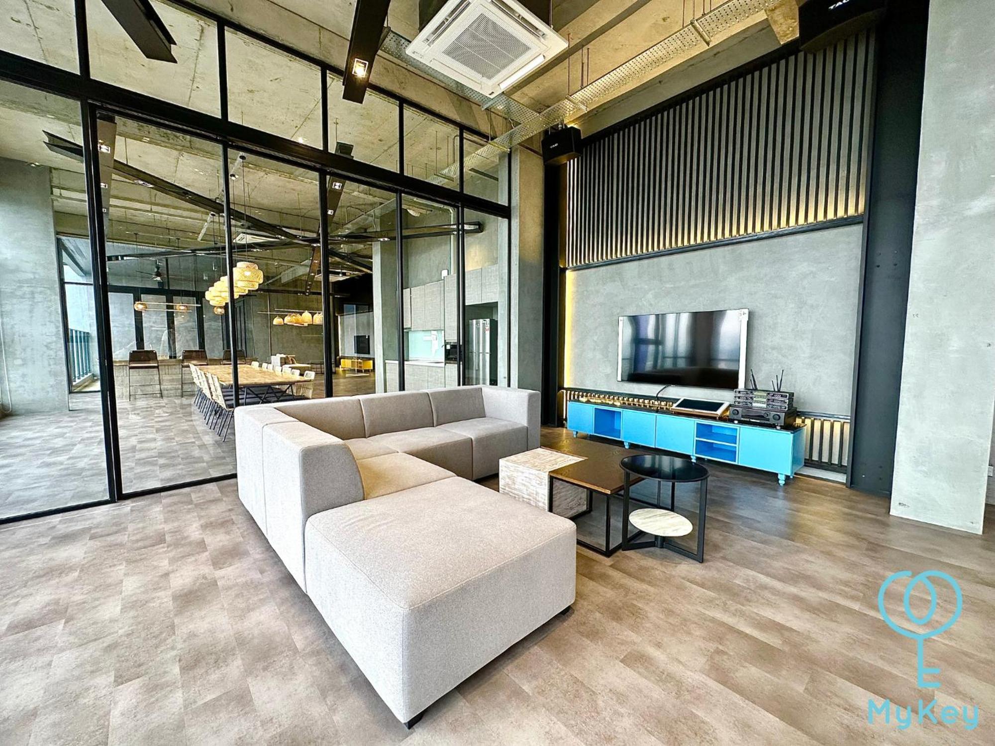 Appartement Millerz Square By Mykey à Kuala Lumpur Extérieur photo The 10th floor of the building